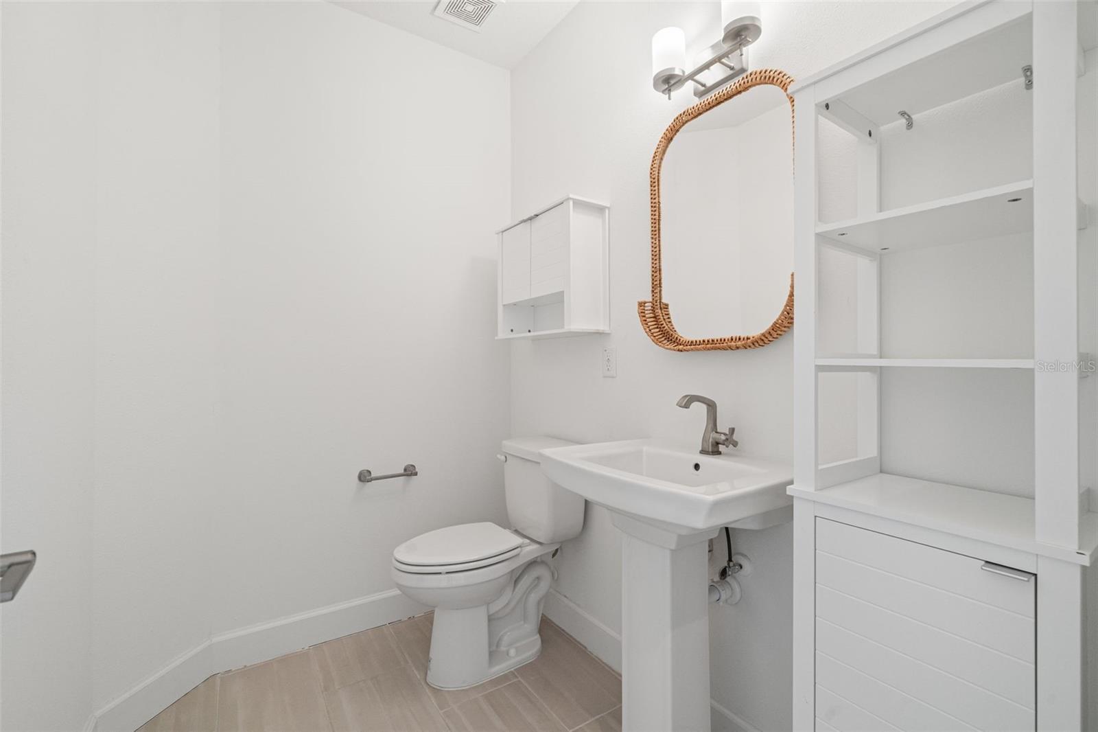 Image 16 of 25 For 104 26th Street N