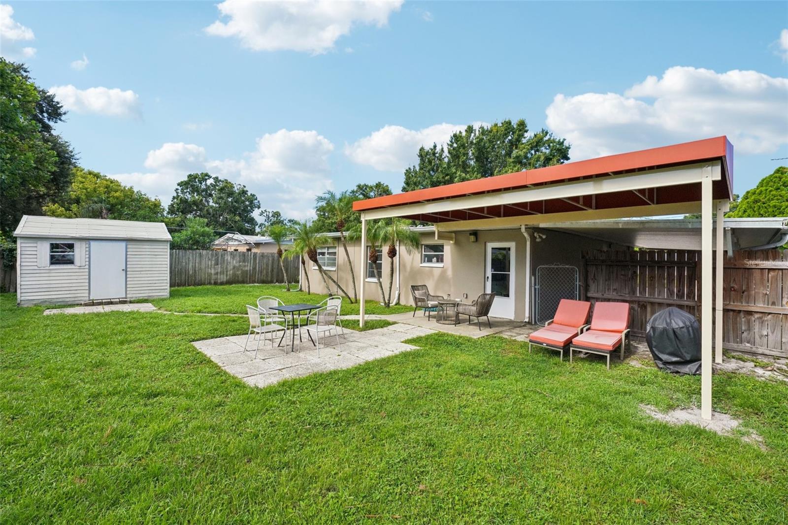 Listing photo id 17 for 4502 Hale Avenue
