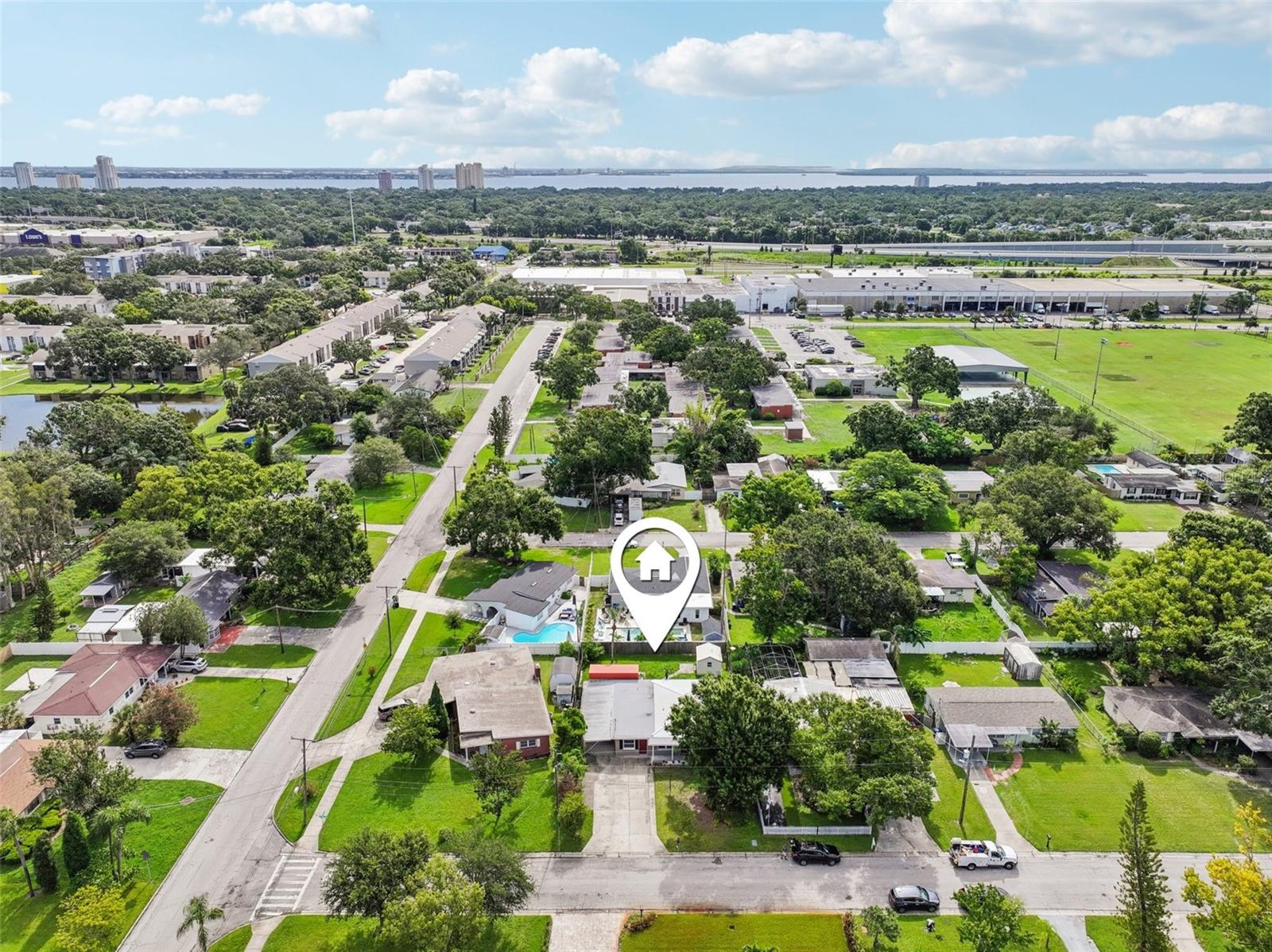 Listing photo id 23 for 4502 Hale Avenue