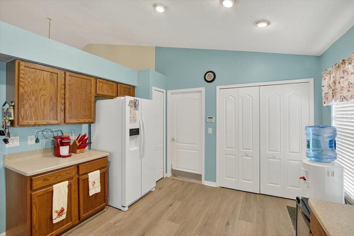 Image 7 of 26 For 12833 Kings Lake Drive