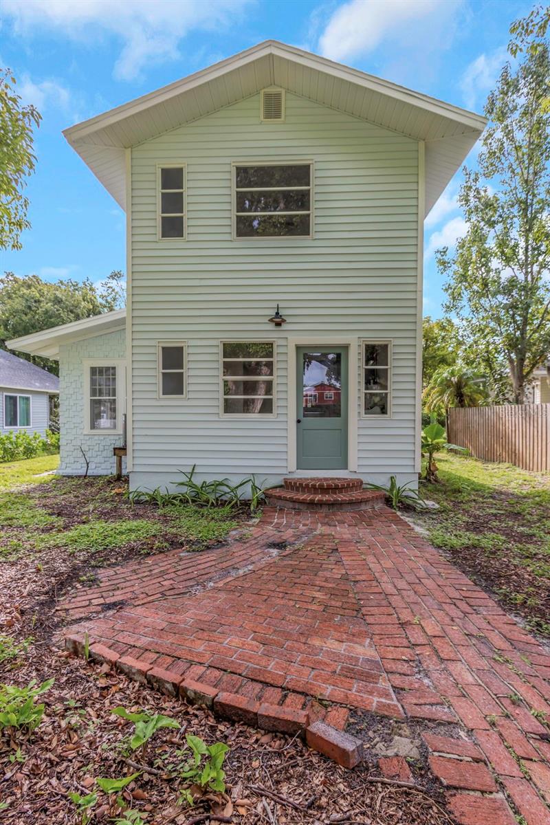 Image 61 of 71 For 406 Jefferson Avenue S