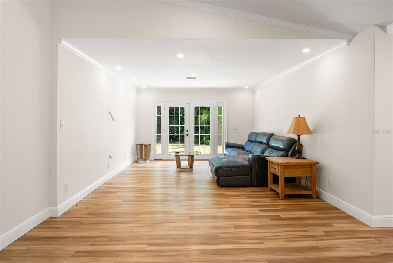 Image 13 of 25 For 5015 Aragon Way S