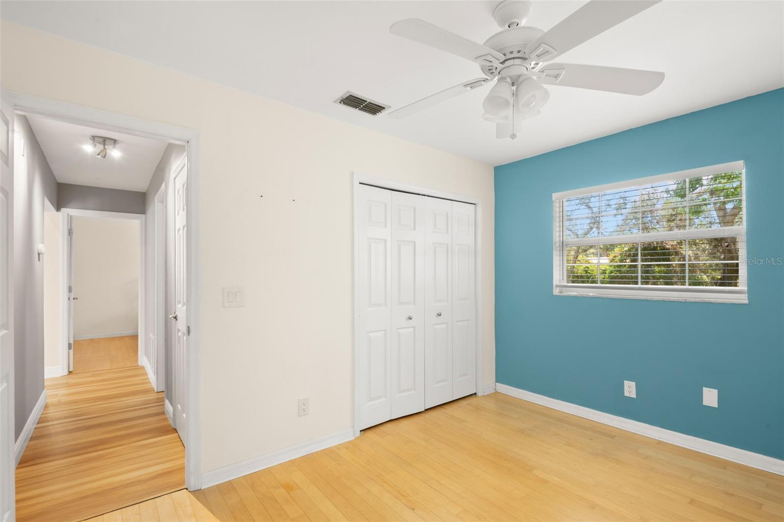 Image 15 of 25 For 5015 Aragon Way S