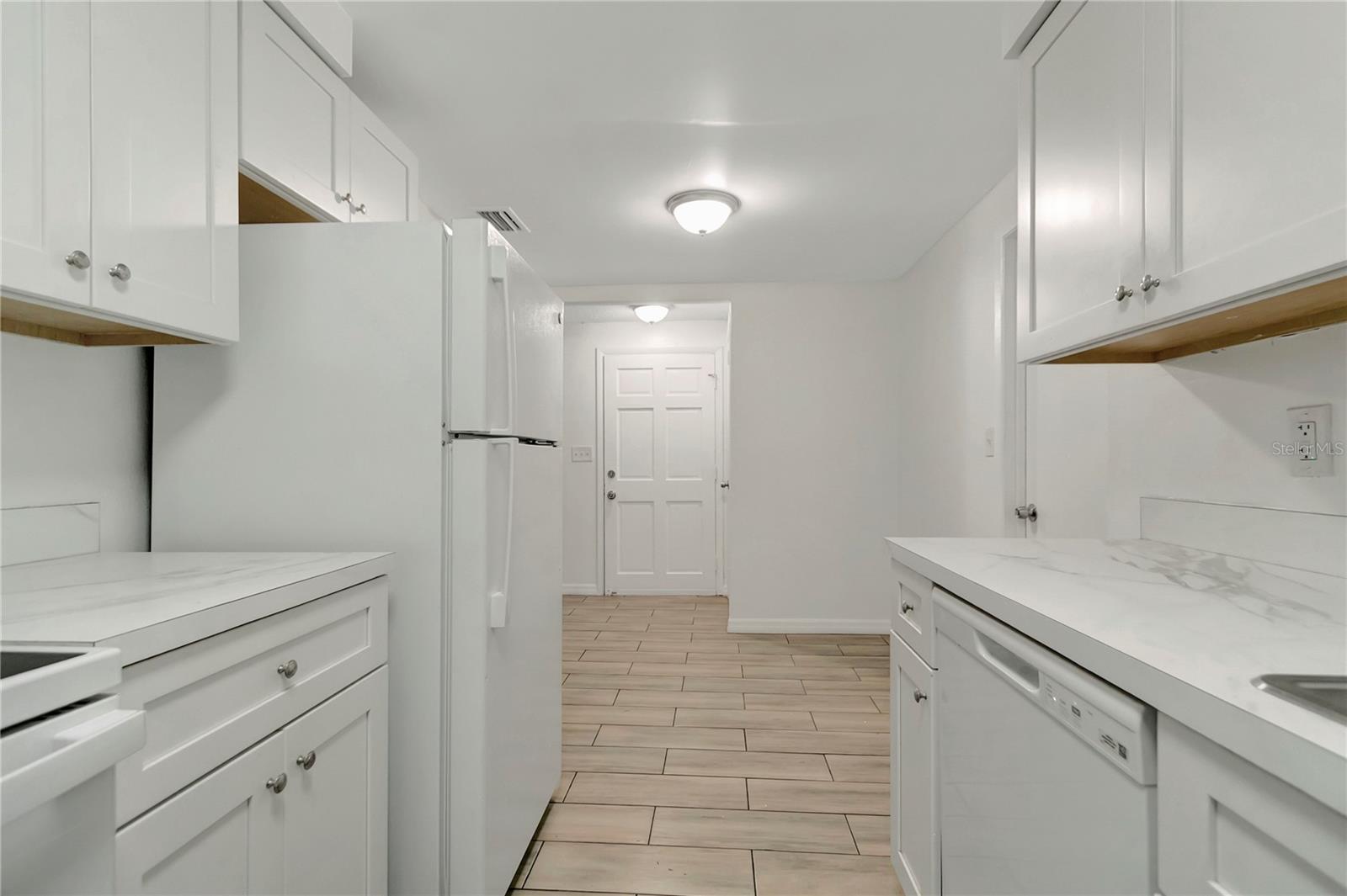 Image 10 of 29 For 3127 Oakley Avenue S