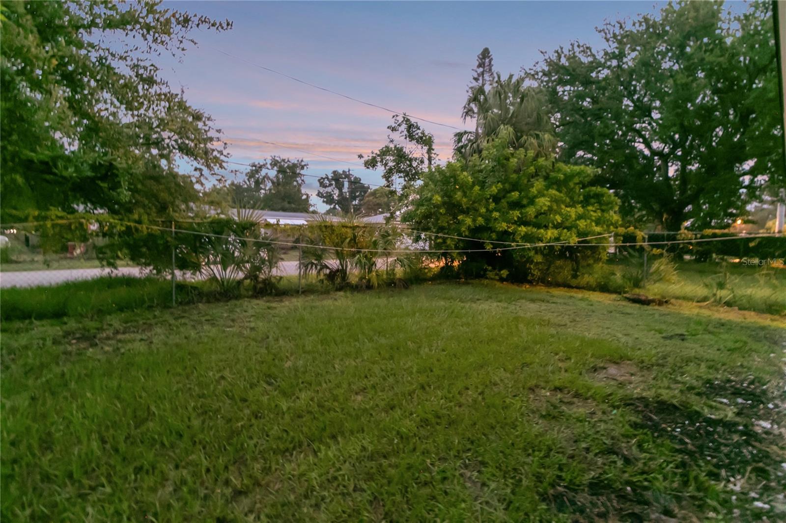 Image 24 of 29 For 3127 Oakley Avenue S