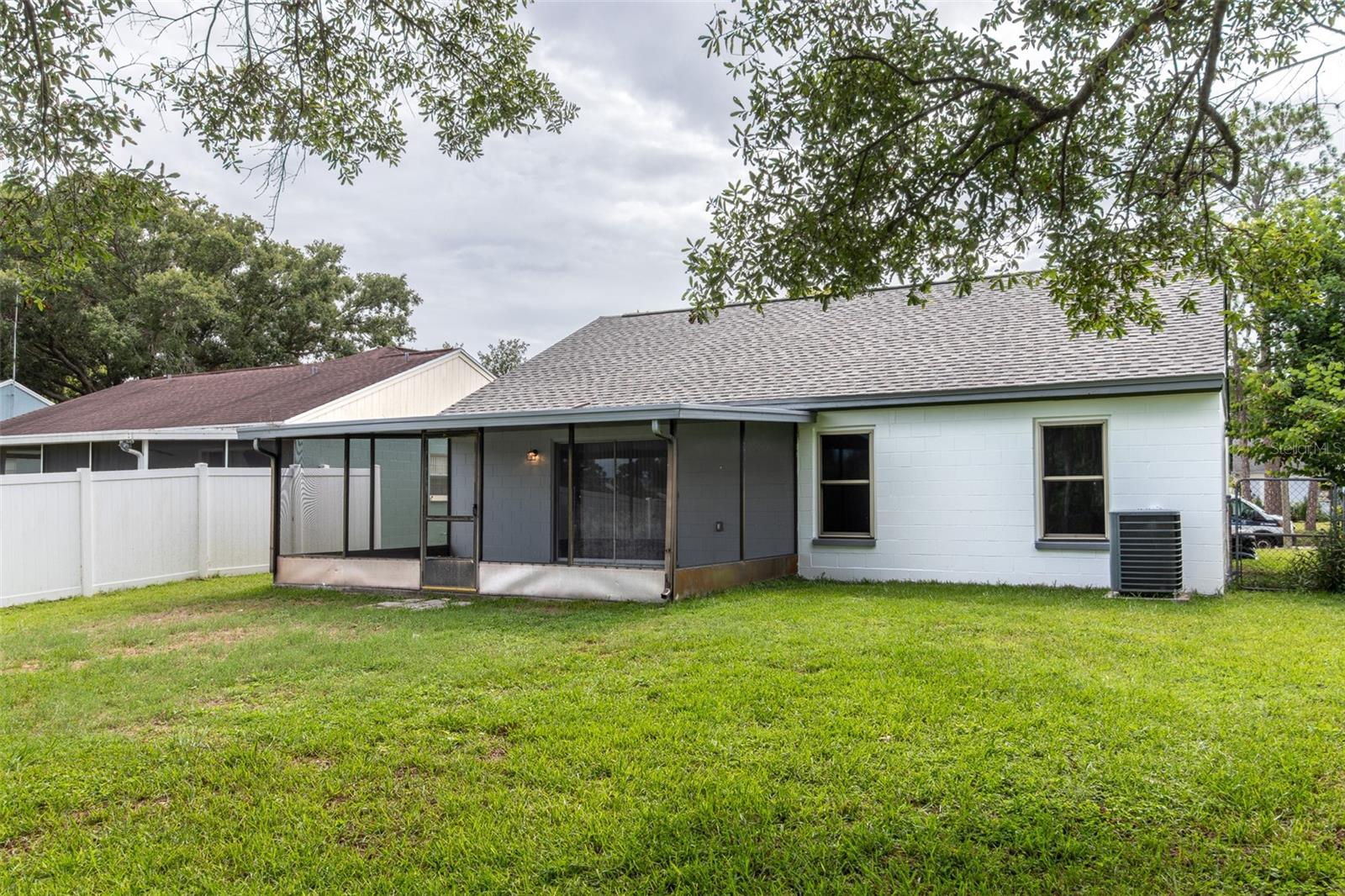 Image 33 of 37 For 8233 Clermont Street