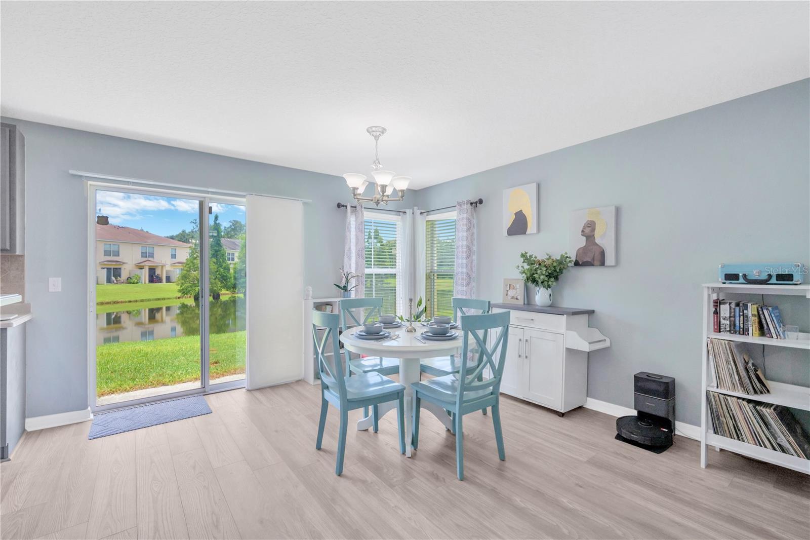 Image 17 of 41 For 10821 Johanna Avenue