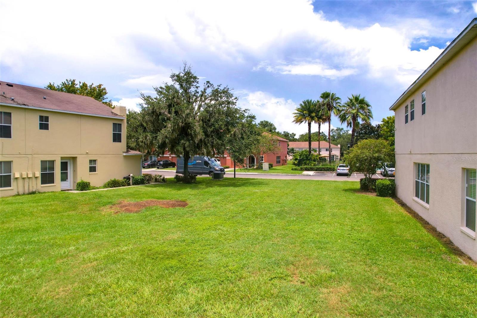 Image 34 of 41 For 10821 Johanna Avenue