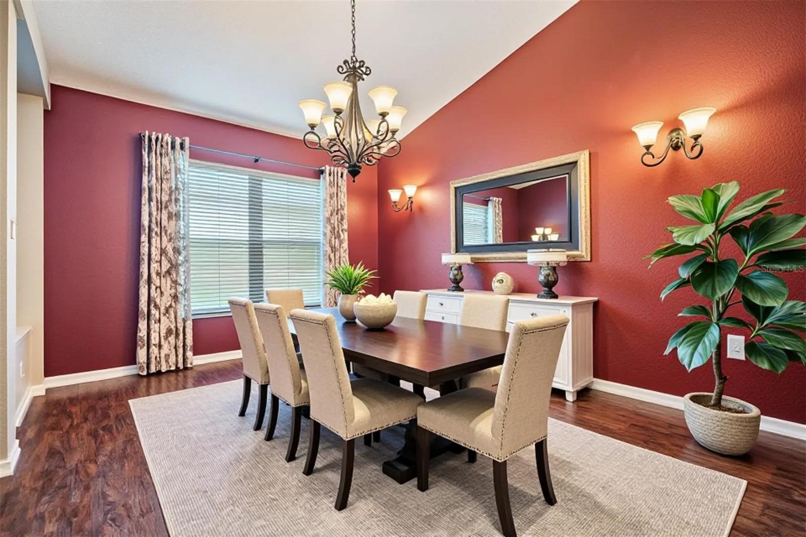 Image 12 of 44 For 2318 Bolger Avenue