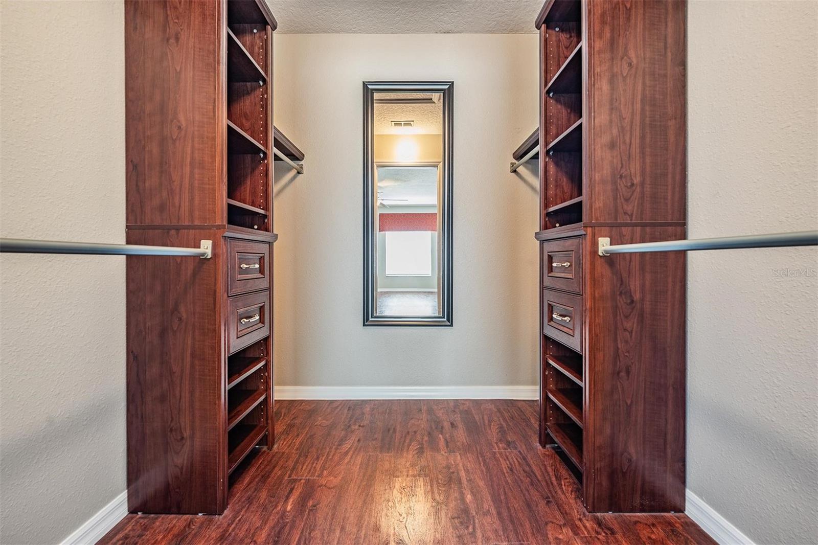 Image 23 of 44 For 2318 Bolger Avenue