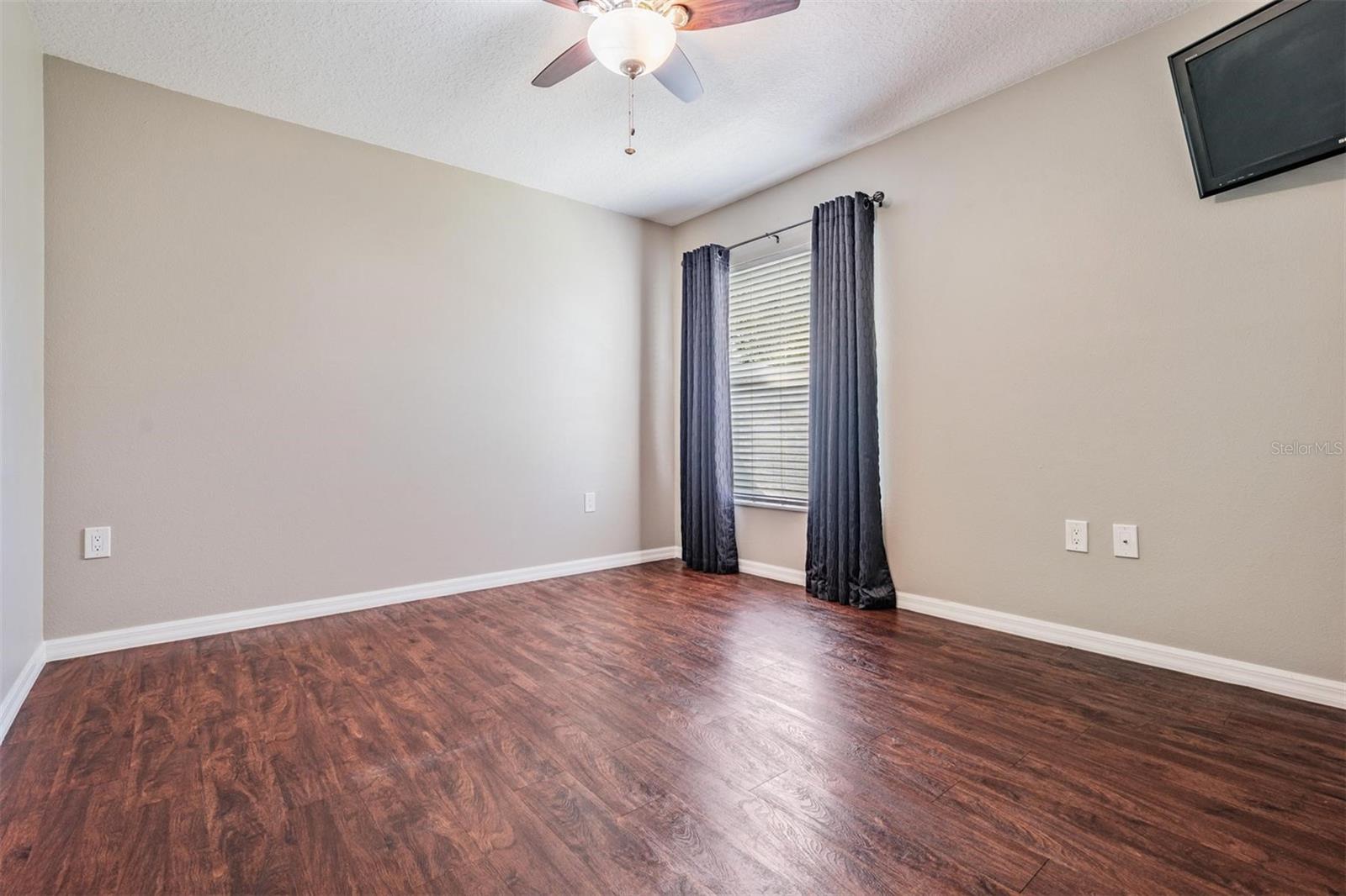 Image 30 of 44 For 2318 Bolger Avenue