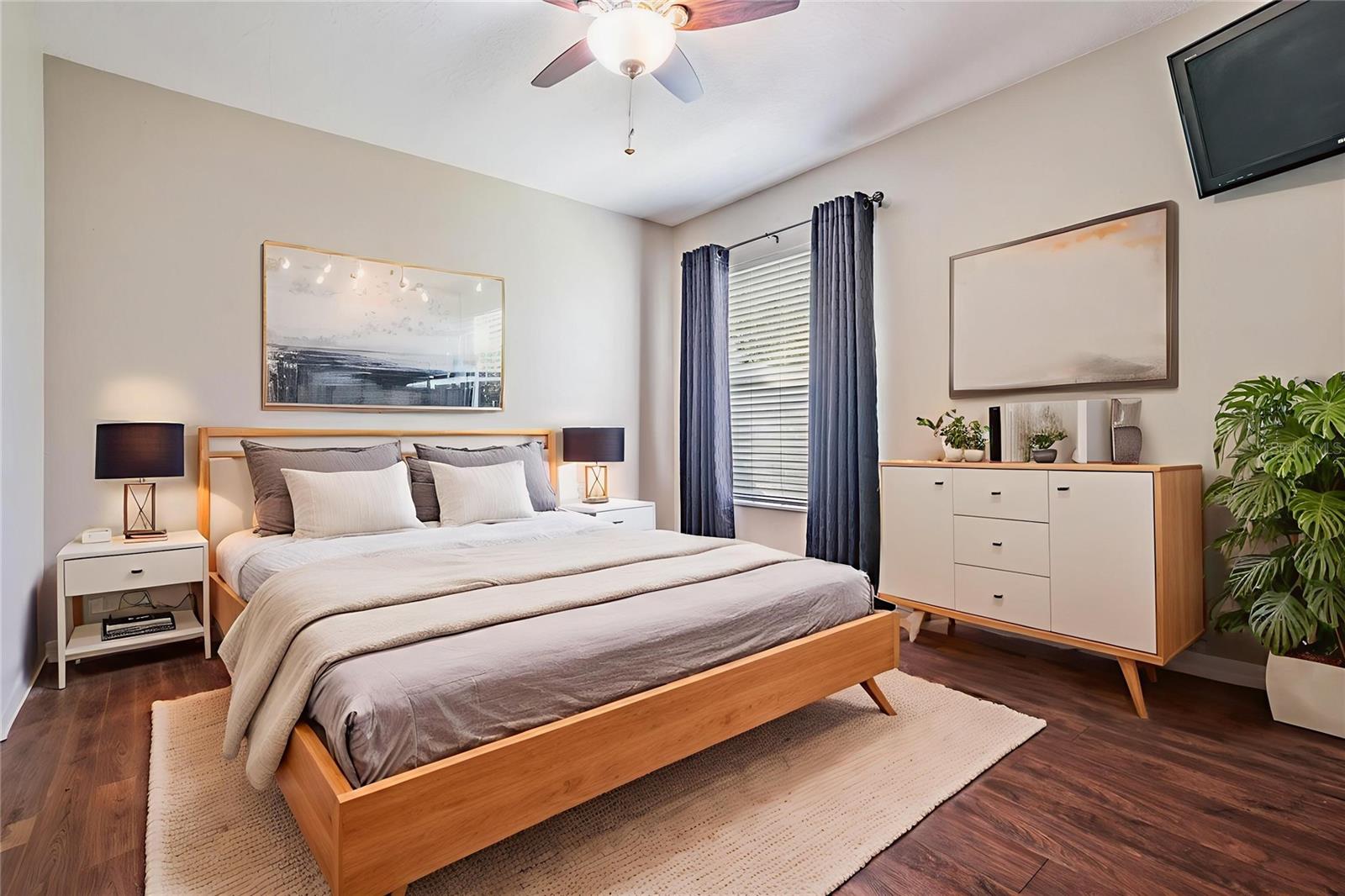 Image 31 of 44 For 2318 Bolger Avenue