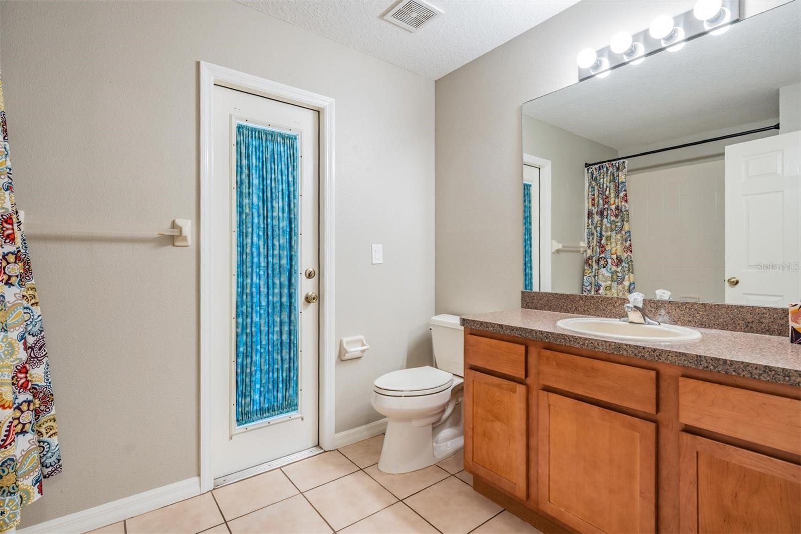 Image 35 of 44 For 2318 Bolger Avenue