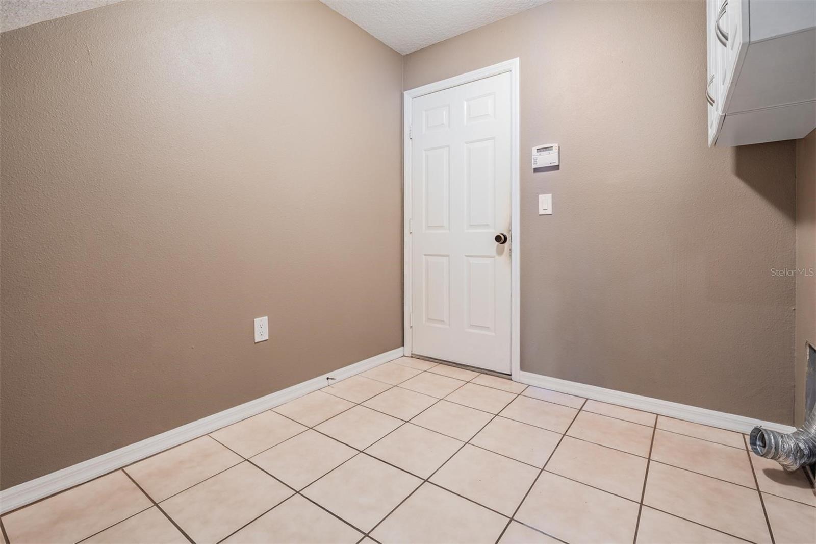 Image 37 of 44 For 2318 Bolger Avenue
