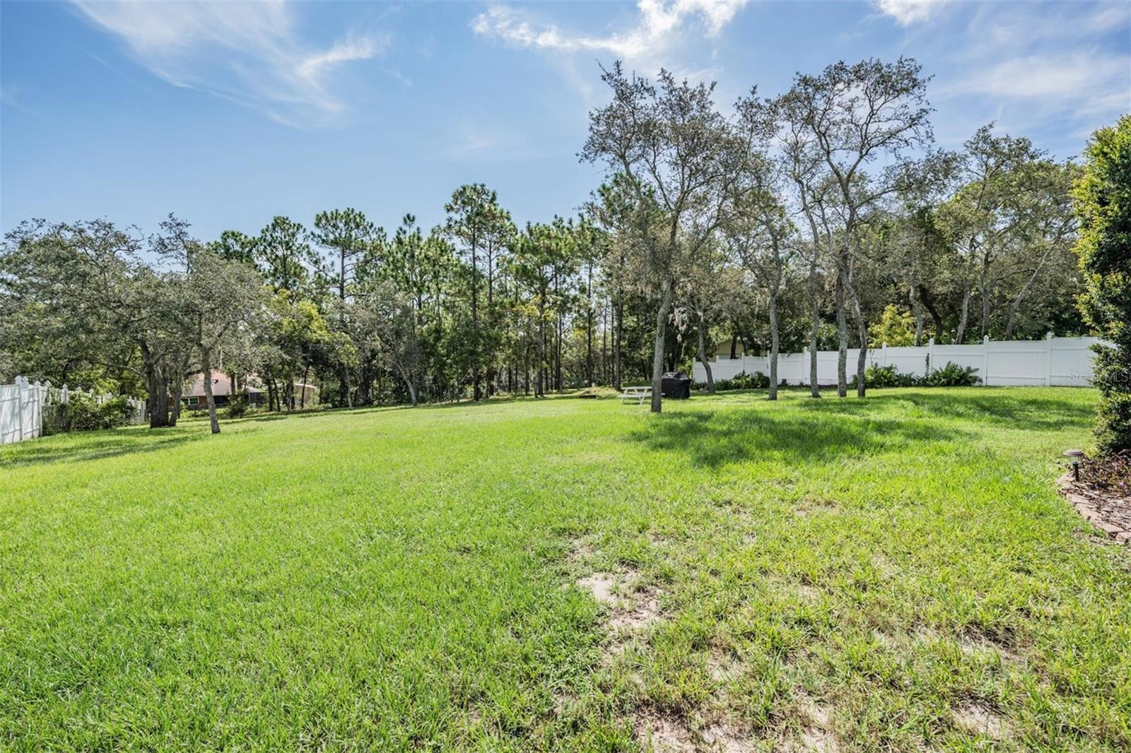Image 40 of 44 For 2318 Bolger Avenue