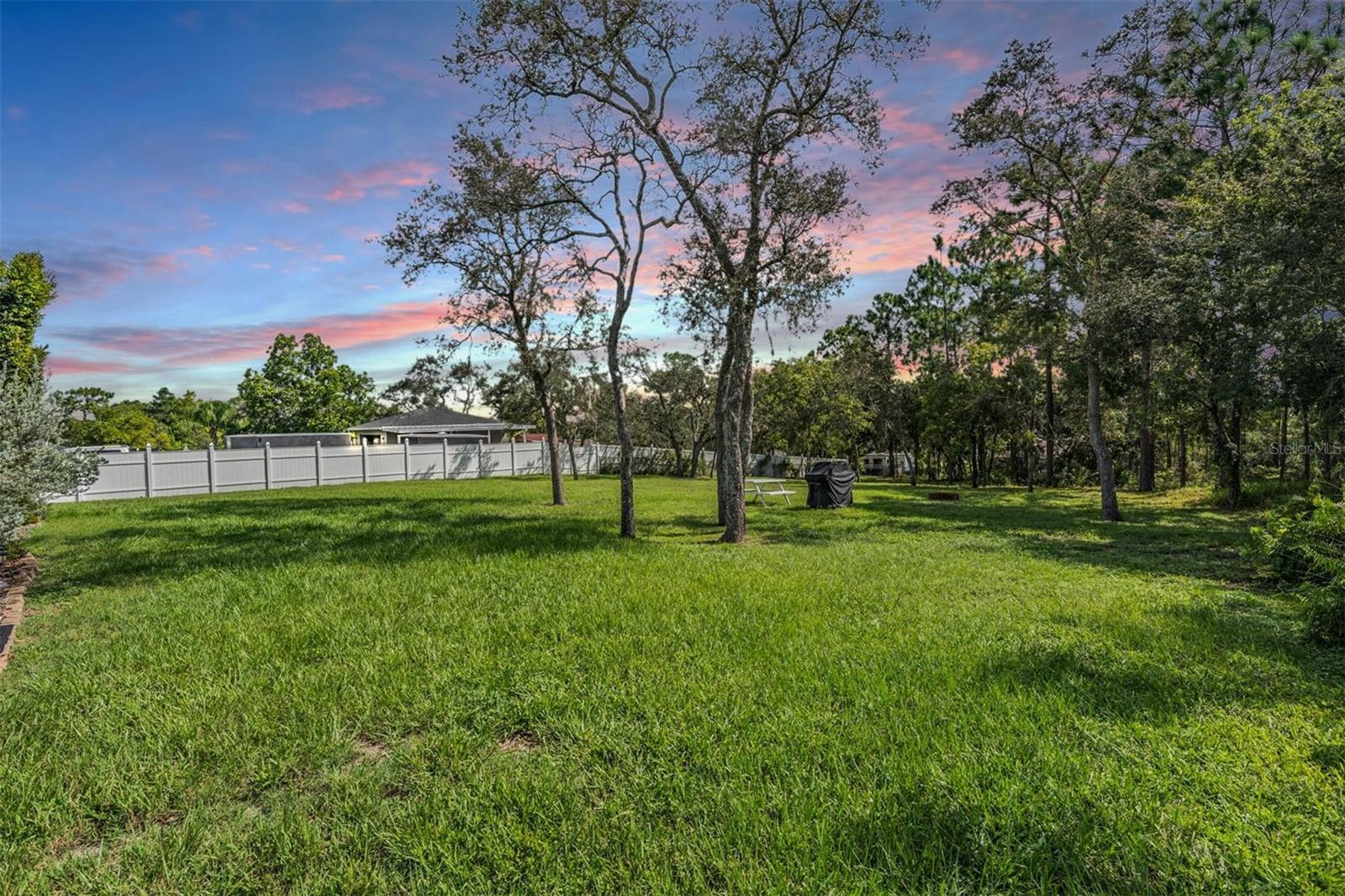 Image 43 of 44 For 2318 Bolger Avenue