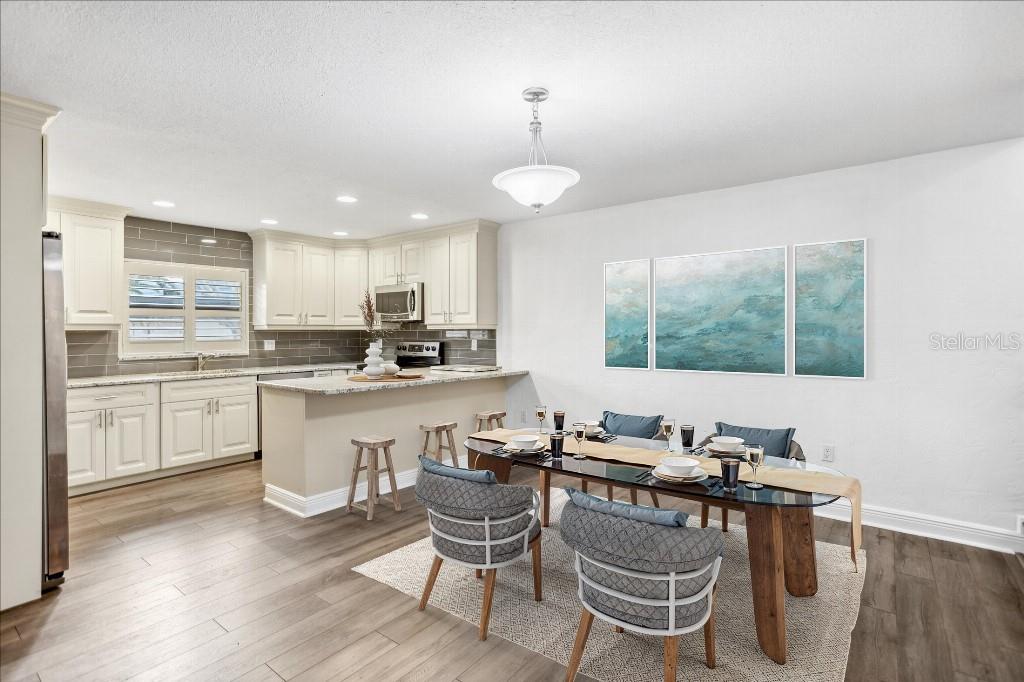 Image 7 of 17 For 9444 Tradewinds Avenue