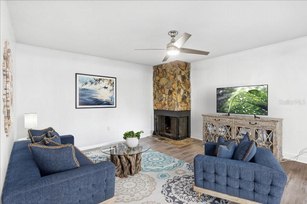 Image 8 of 17 For 9444 Tradewinds Avenue