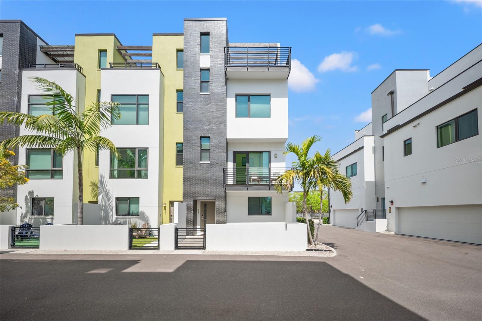 Details for 907 Arlington Avenue N, ST PETERSBURG, FL 33705