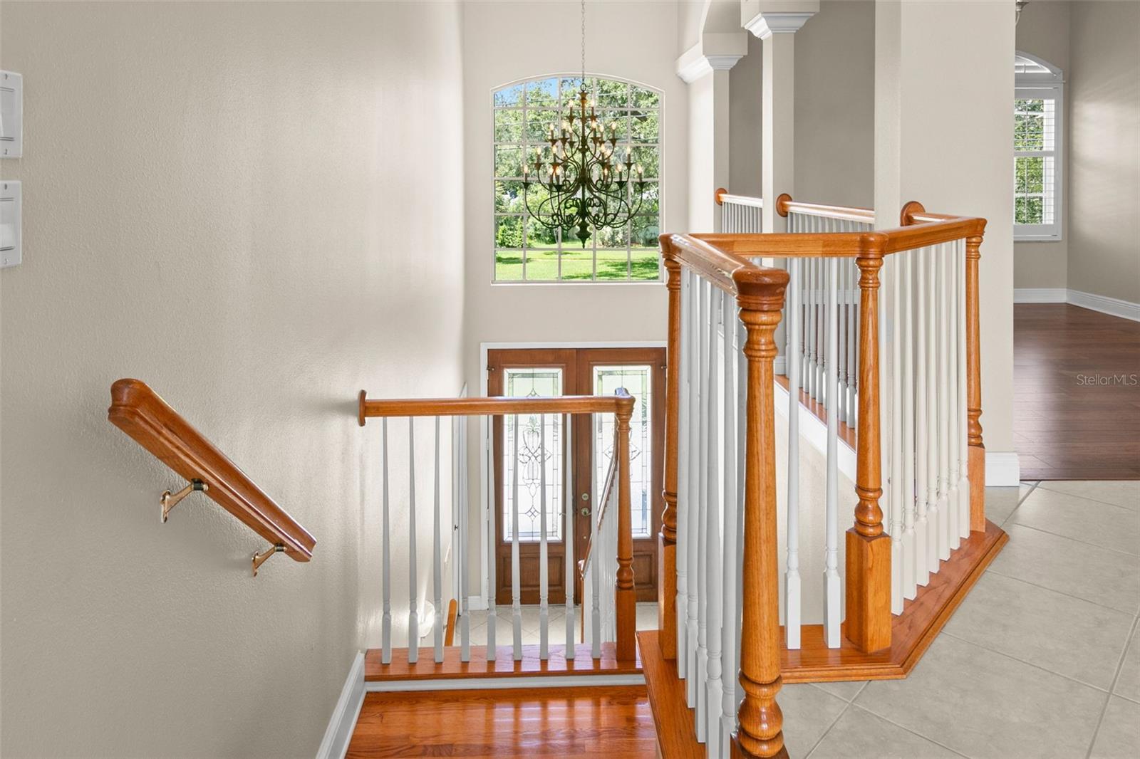 Image 18 of 83 For 636 Bayshore Drive