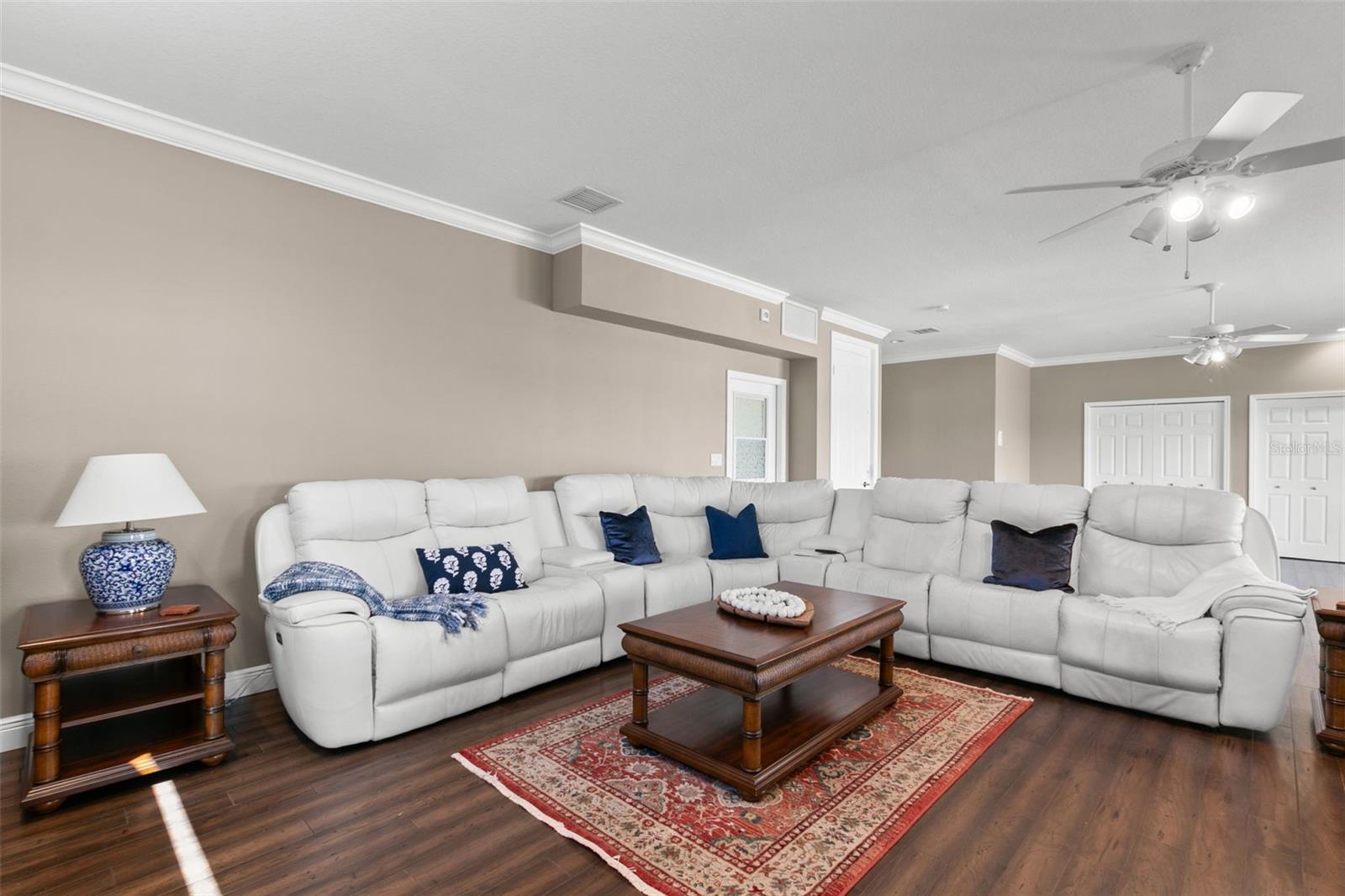 Image 44 of 83 For 636 Bayshore Drive