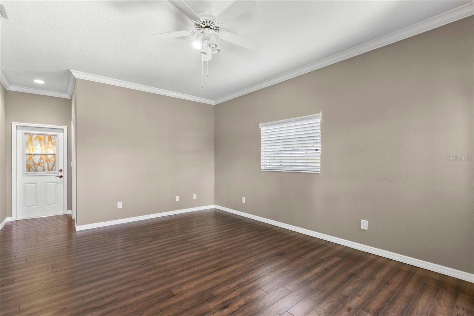 Image 46 of 83 For 636 Bayshore Drive
