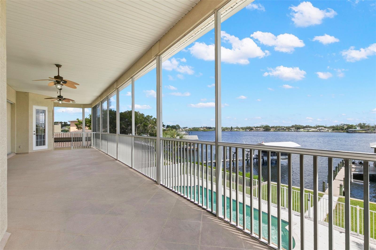 Image 6 of 83 For 636 Bayshore Drive