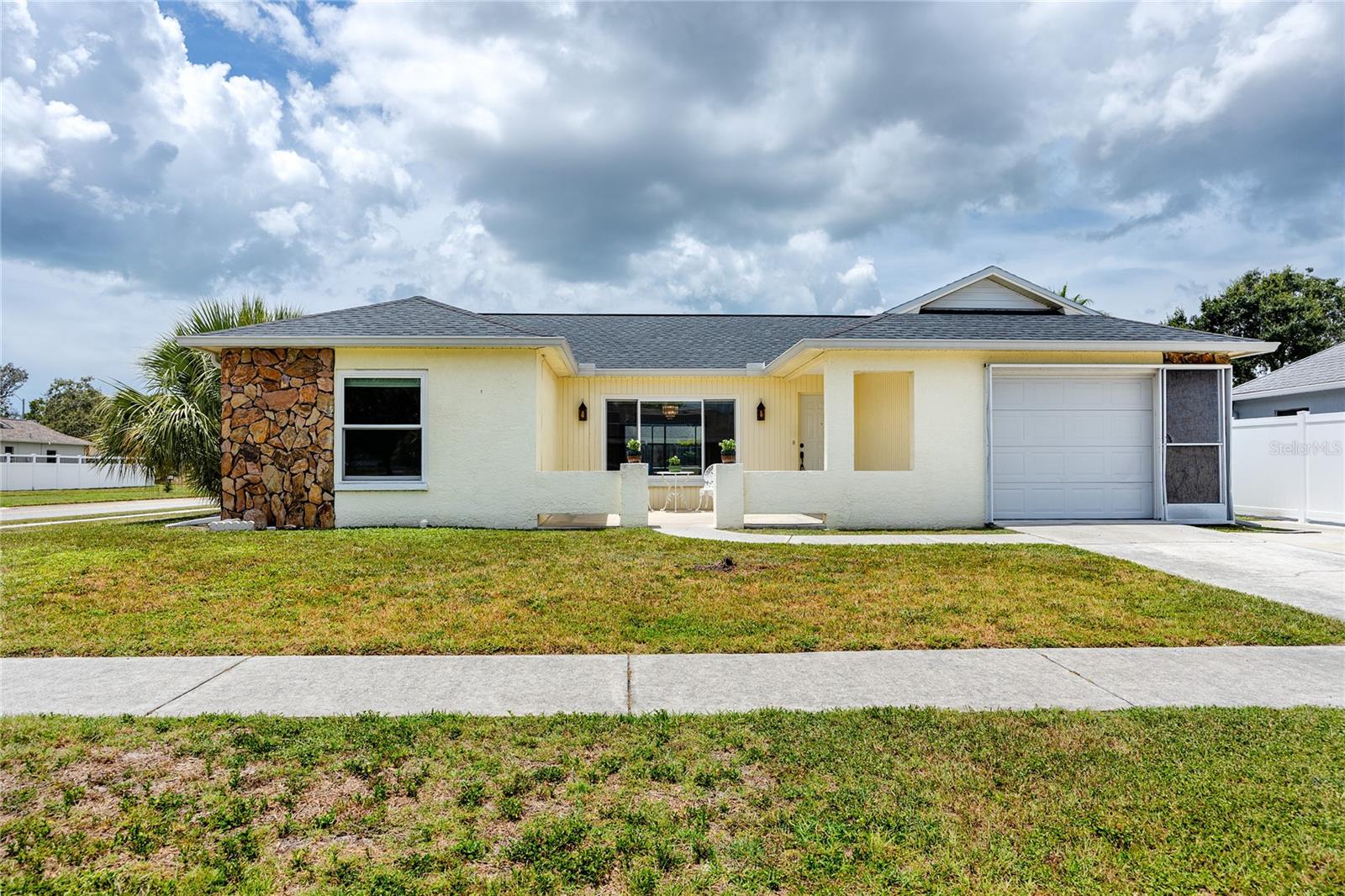 Details for 1225 Greenlea Drive, HOLIDAY, FL 34691