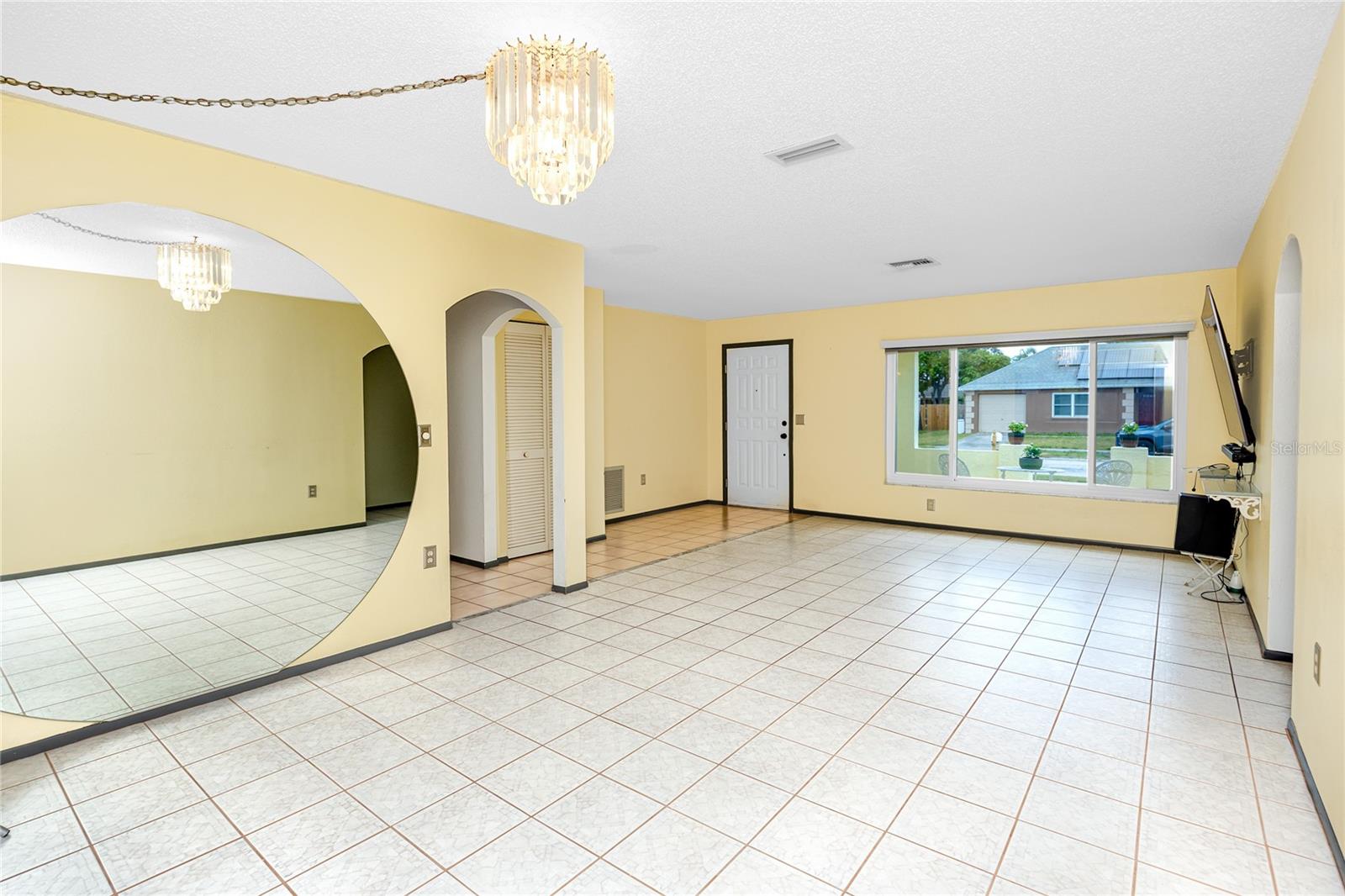 Image 10 of 42 For 1225 Greenlea Drive
