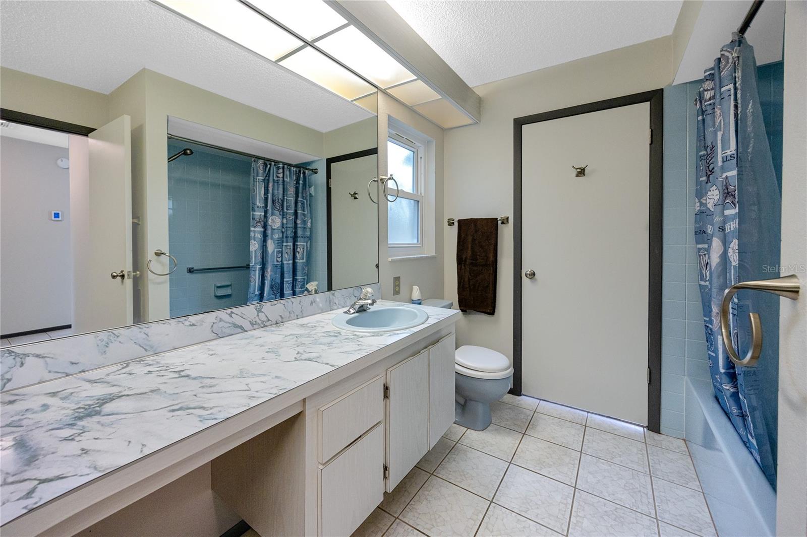 Image 26 of 42 For 1225 Greenlea Drive