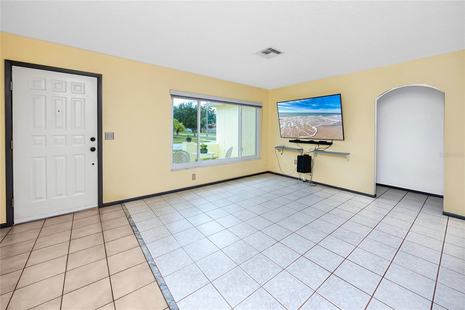 Image 9 of 42 For 1225 Greenlea Drive