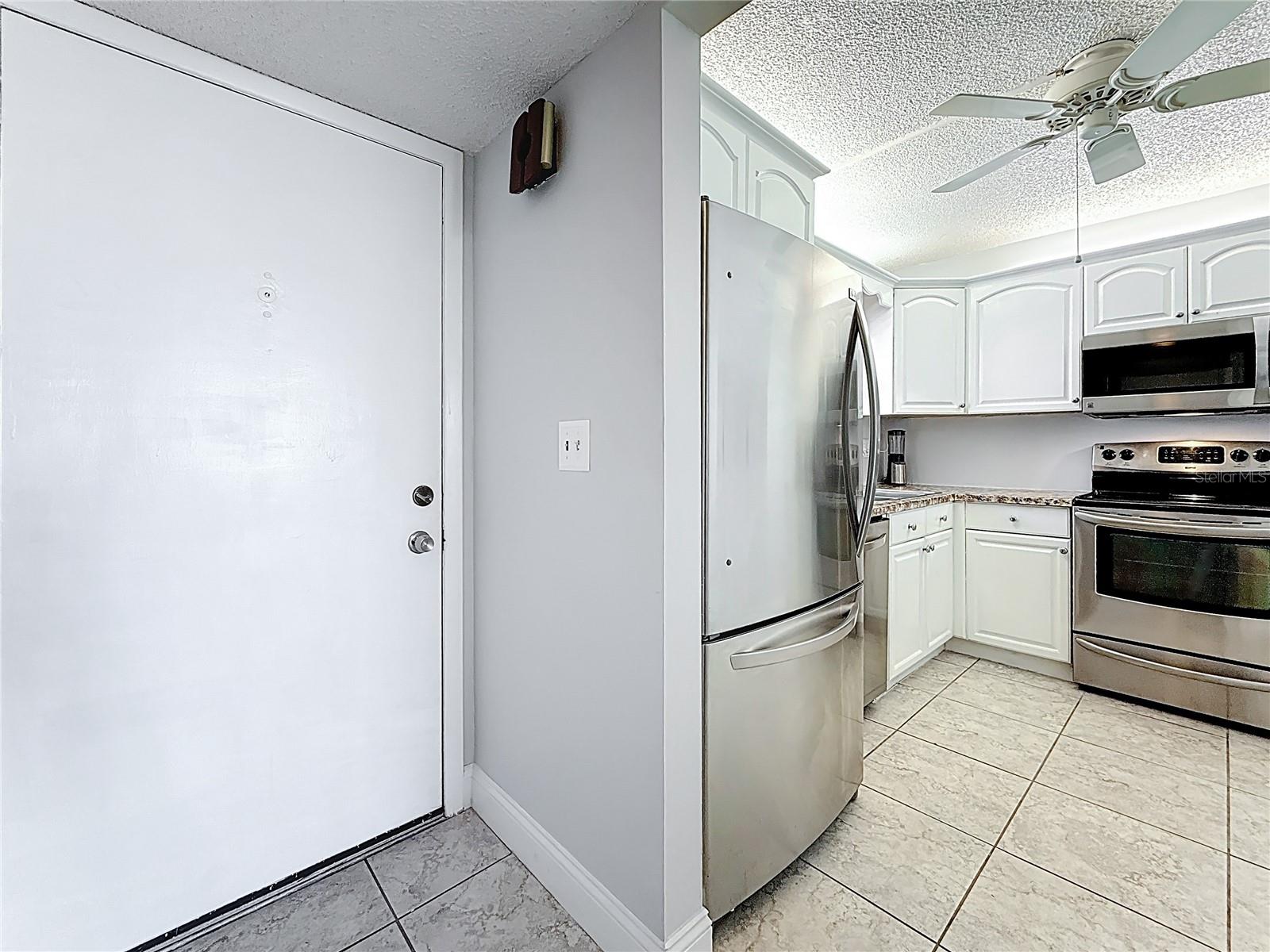 Image 6 of 62 For 7625 Sun Island Drive S 307