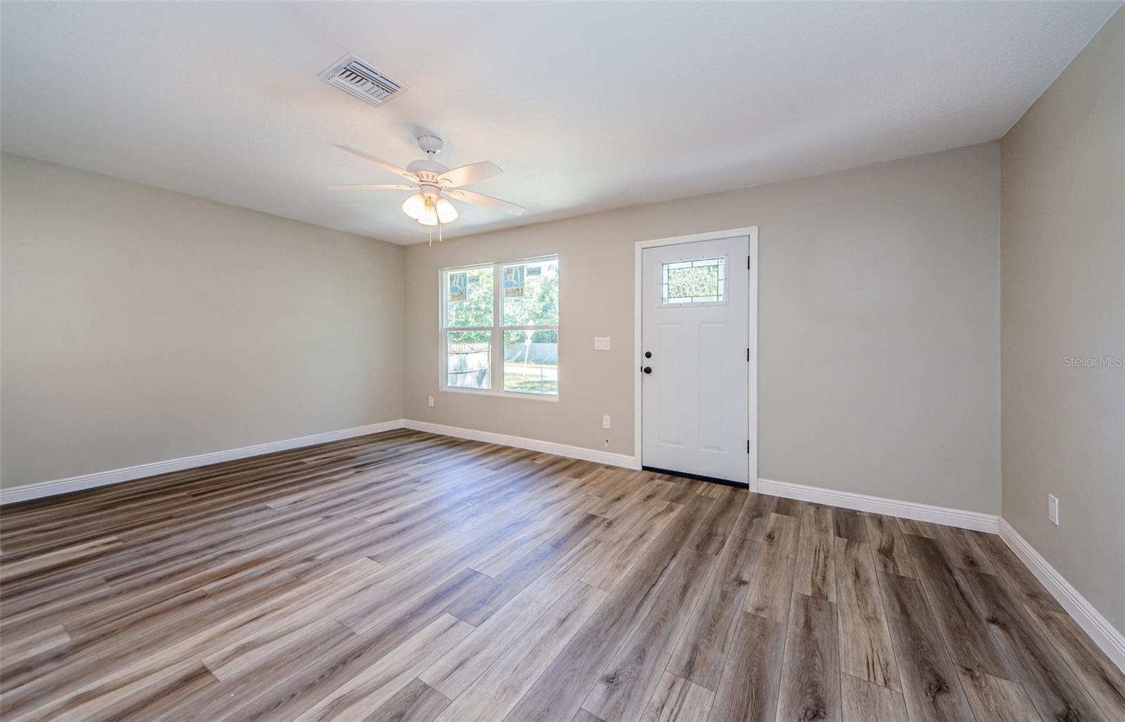 Image 3 of 20 For 3562 Fisher Rd