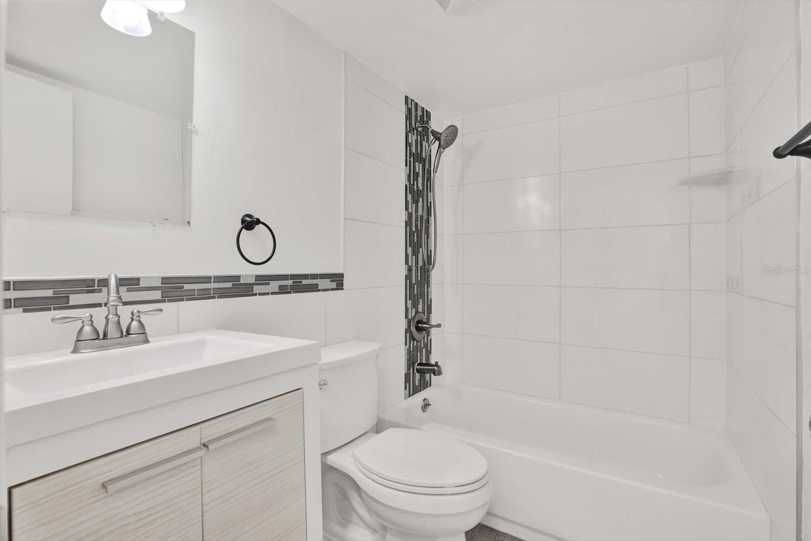 Image 12 of 36 For 8742 Mallard Reserve Drive 103