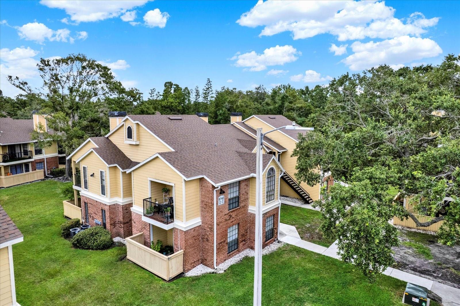 Image 18 of 36 For 8742 Mallard Reserve Drive 103