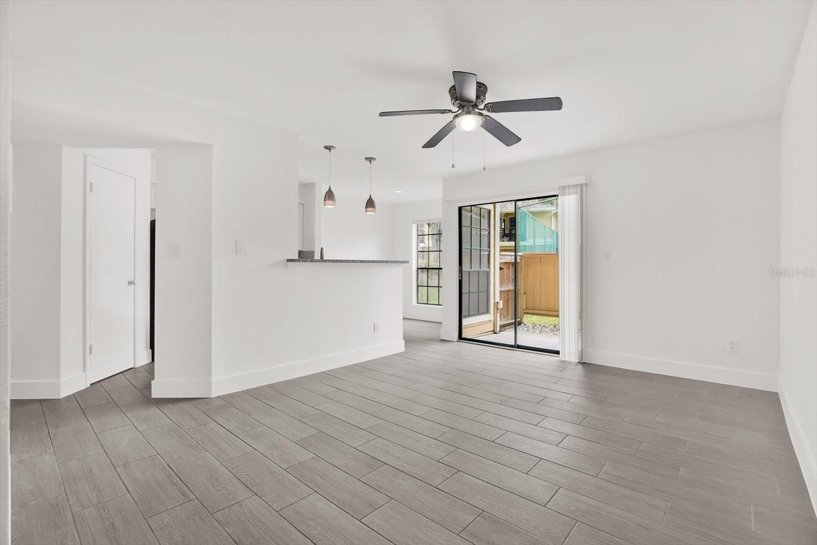 Image 2 of 36 For 8742 Mallard Reserve Drive 103
