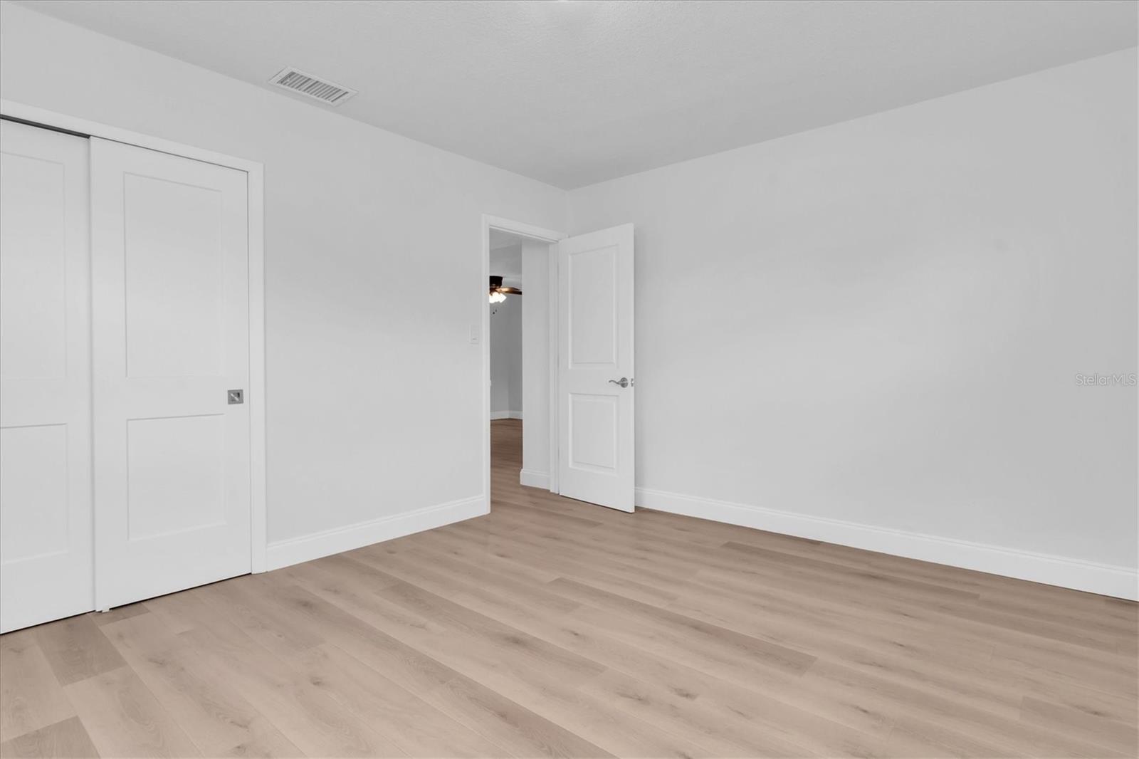 Image 19 of 31 For 4330 72nd Terrace N