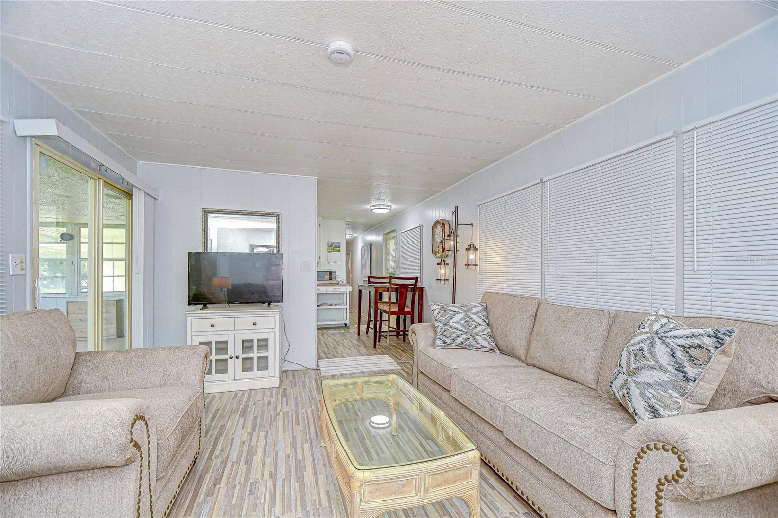 Image 4 of 31 For 37444 Hammond Drive