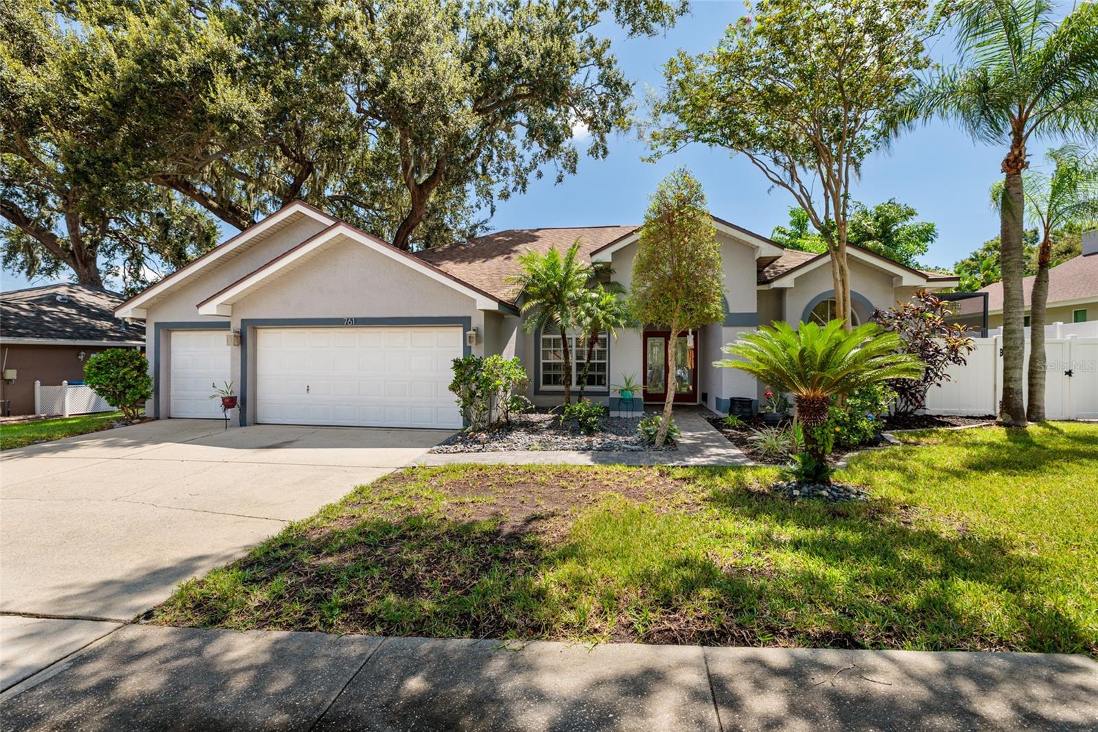 Image 2 of 38 For 761 Sunflower Drive