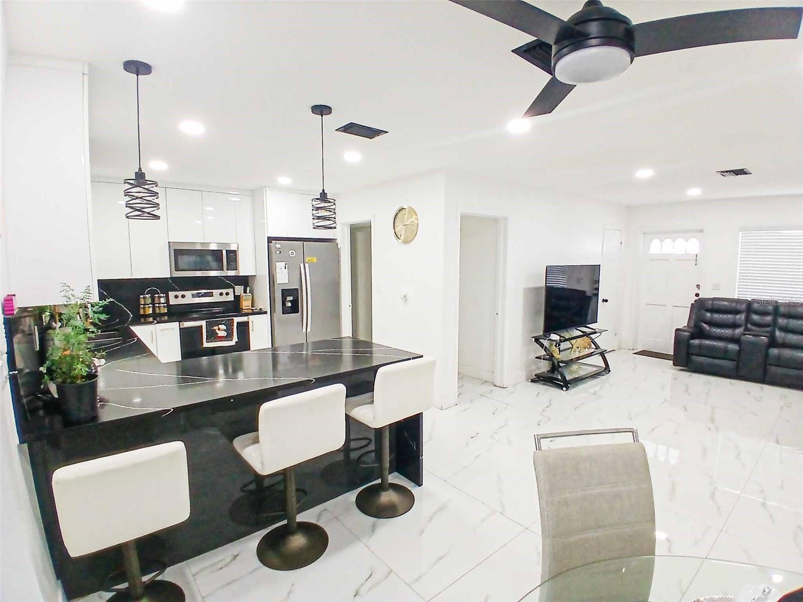 Image 8 of 28 For 3006 Kirby Street