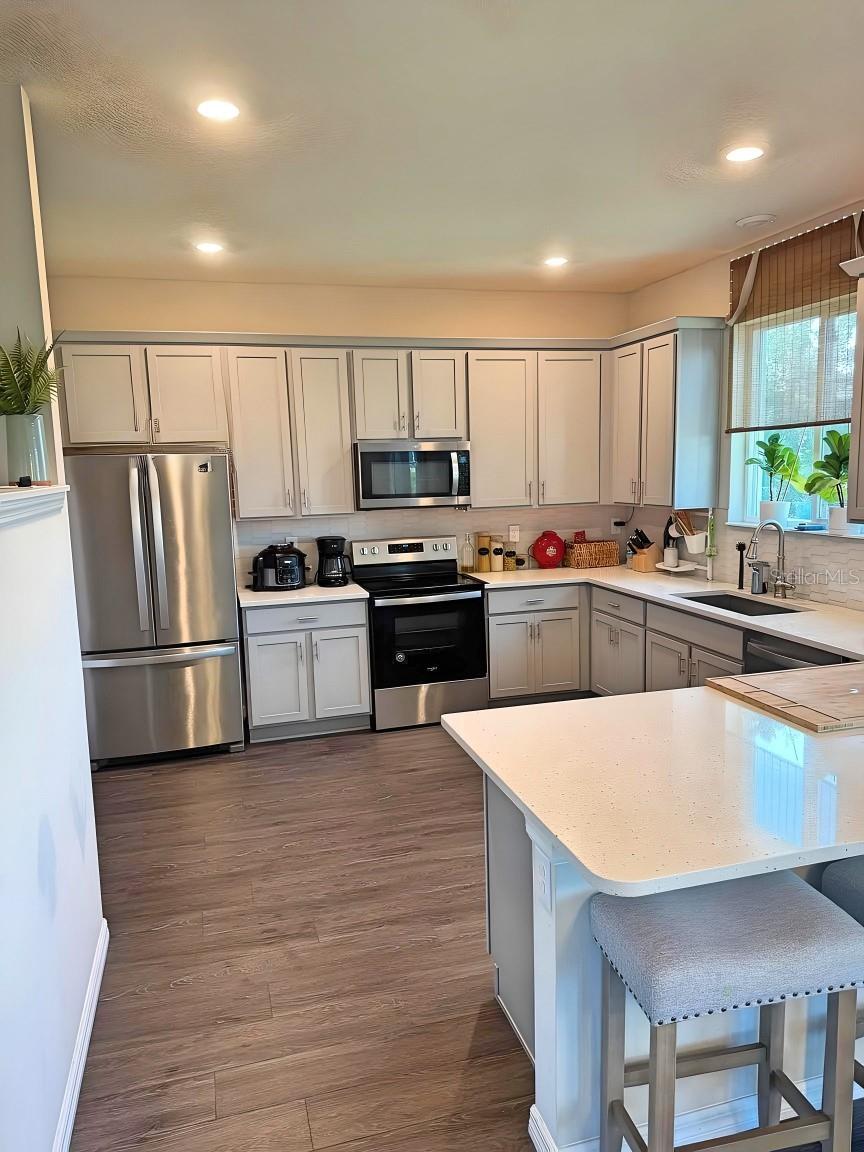 Image 9 of 29 For 11884 Little River Way