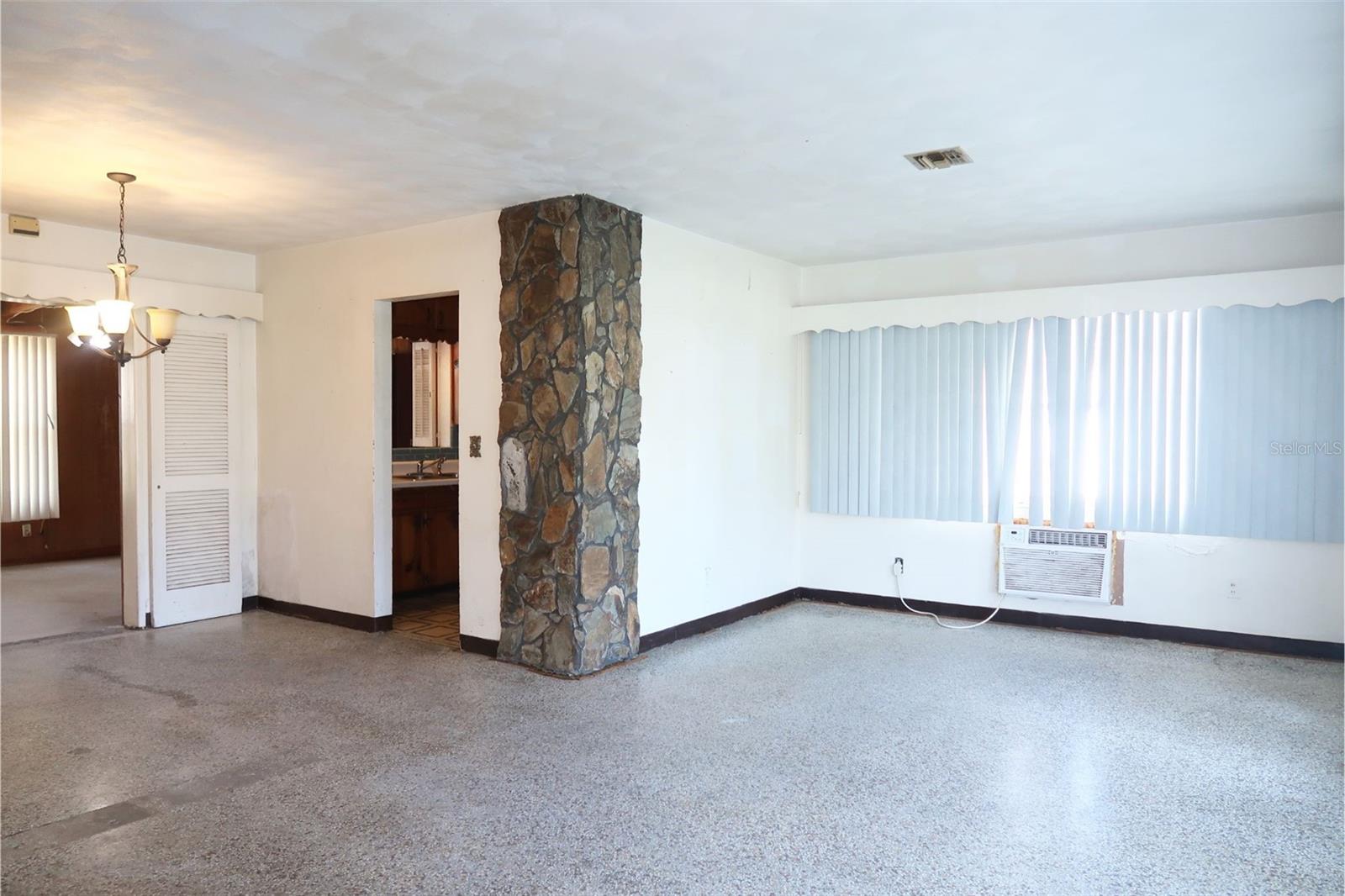 Image 2 of 15 For 524 50th Avenue S