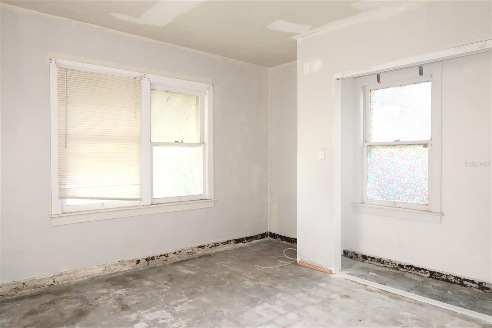 Image 11 of 15 For 2501 54th Street S