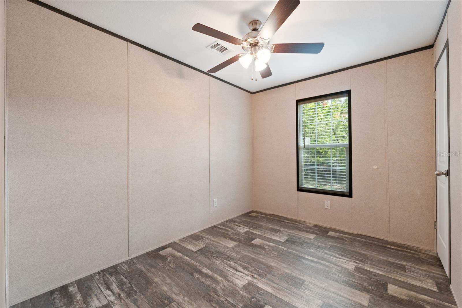 Image 22 of 27 For 8631 Kimberly Court