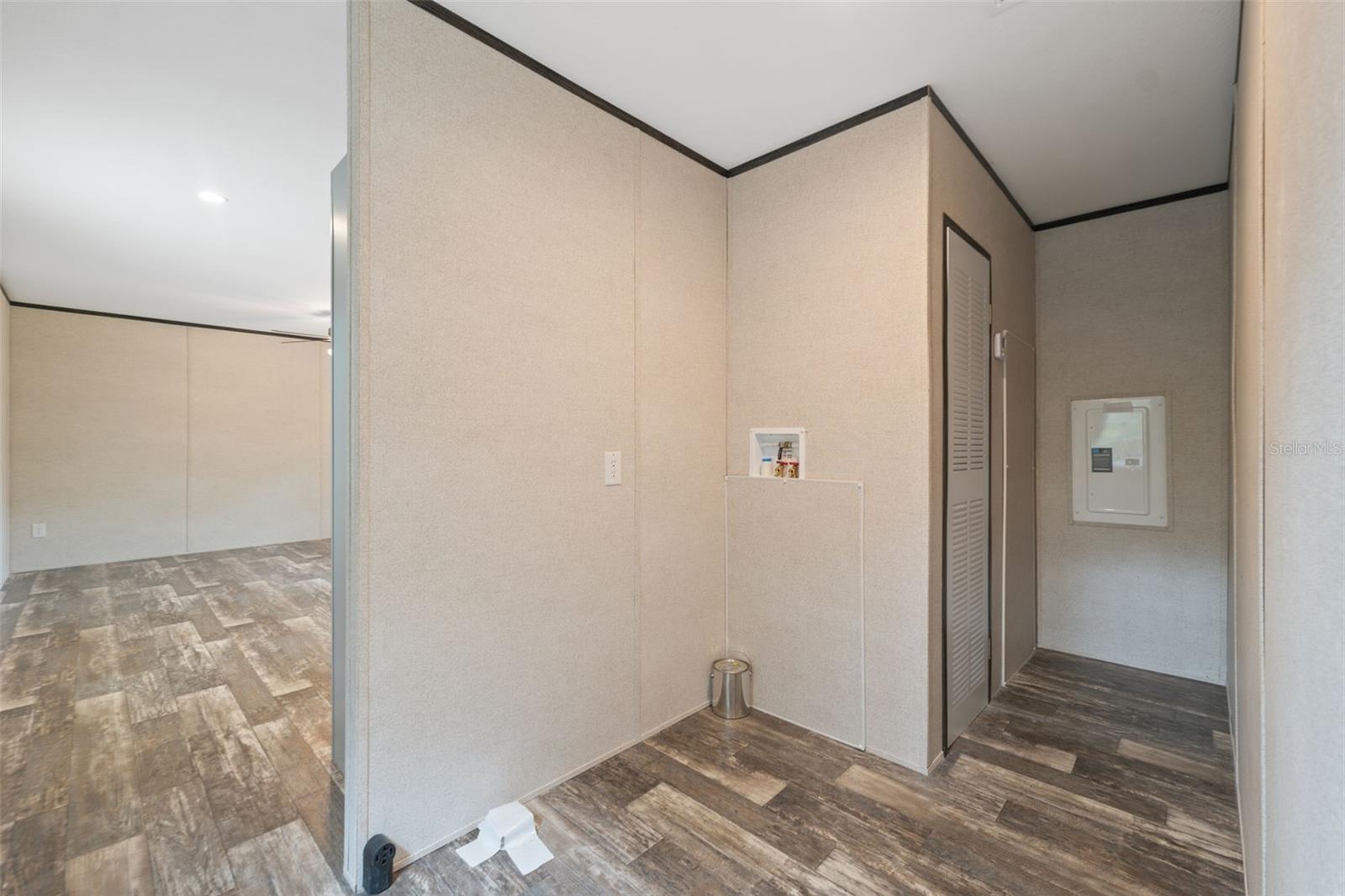 Image 27 of 27 For 8631 Kimberly Court