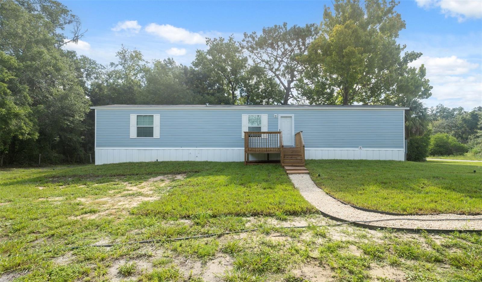Image 4 of 27 For 8631 Kimberly Court