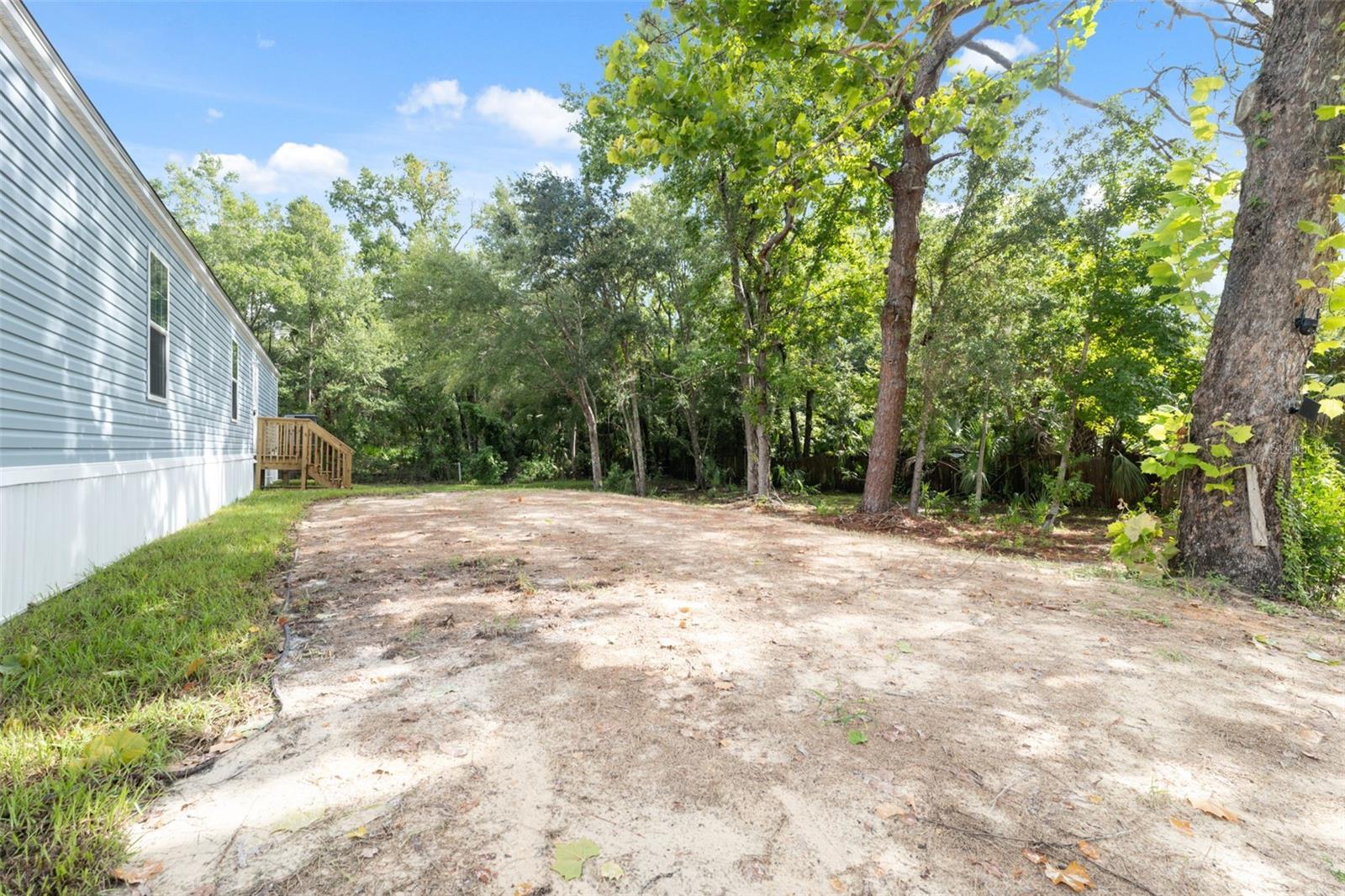 Image 6 of 27 For 8631 Kimberly Court