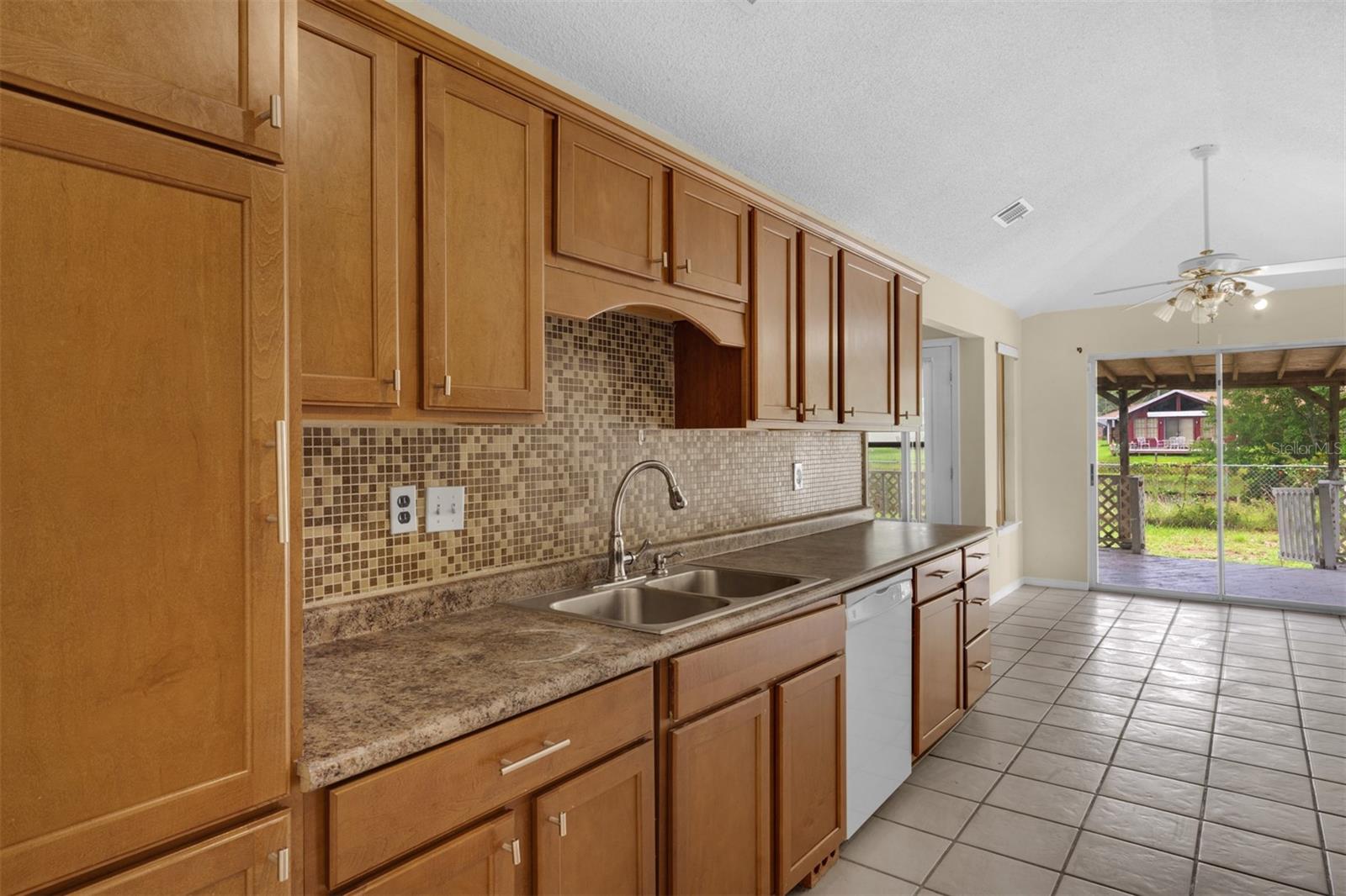 Image 12 of 27 For 228 Lakeside Lane