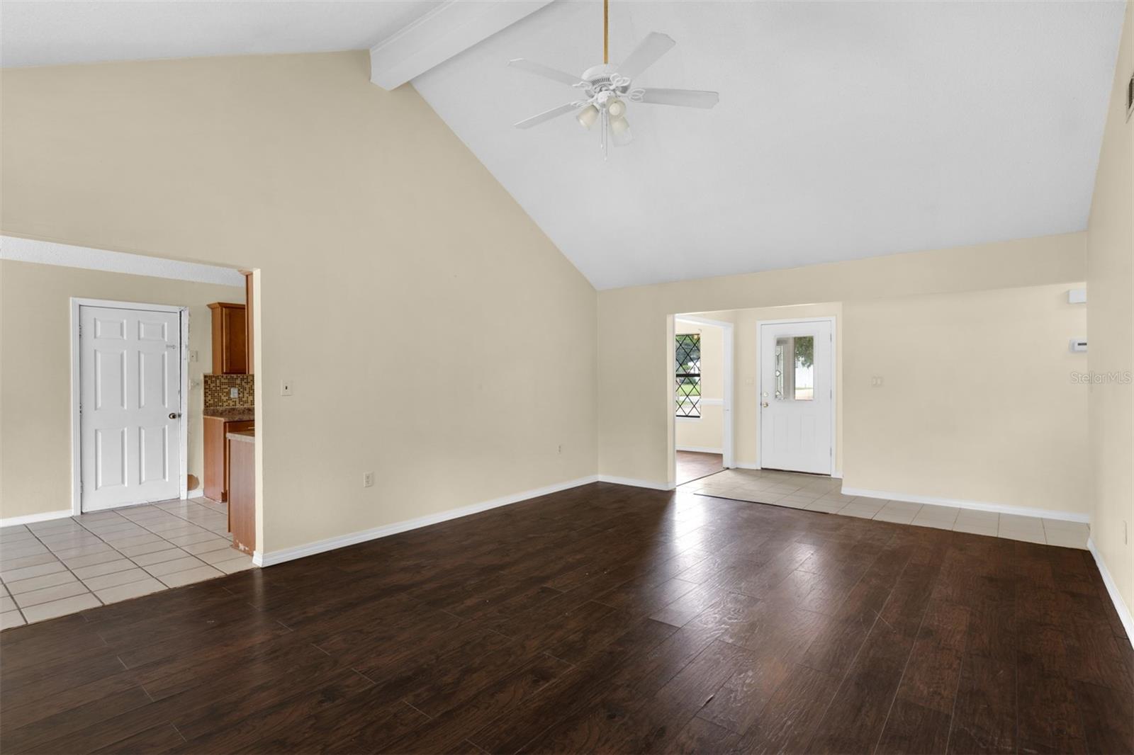 Image 5 of 27 For 228 Lakeside Lane
