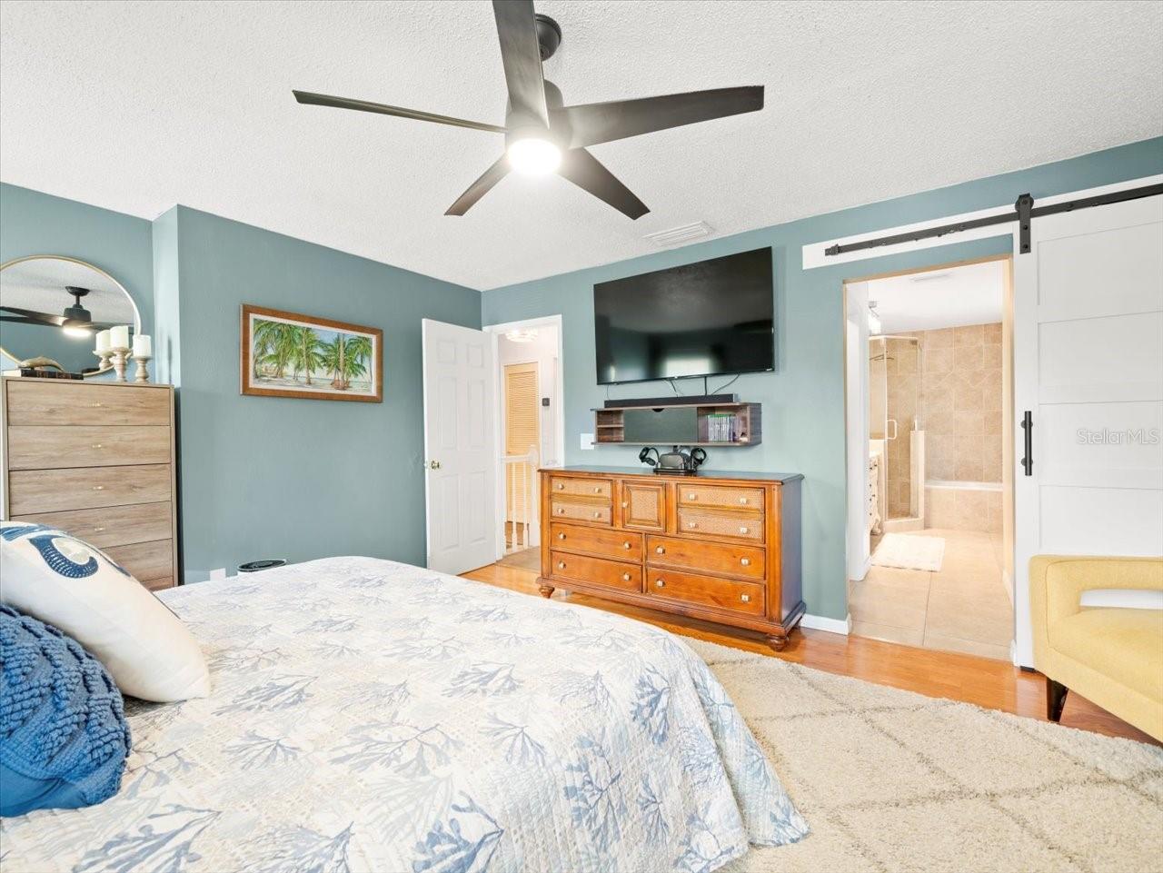 Image 23 of 37 For 16211 Sawgrass Circle